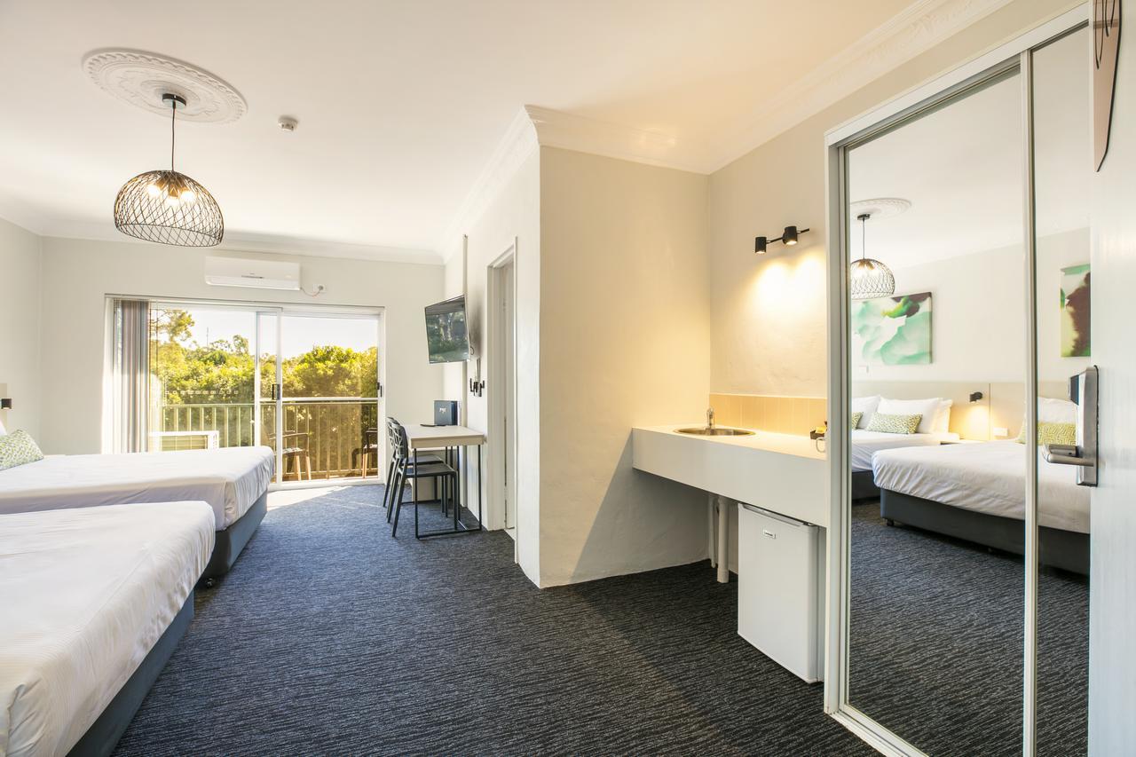 Nightcap At Blue Cattle Dog Hotel Rooty Hill Exterior photo
